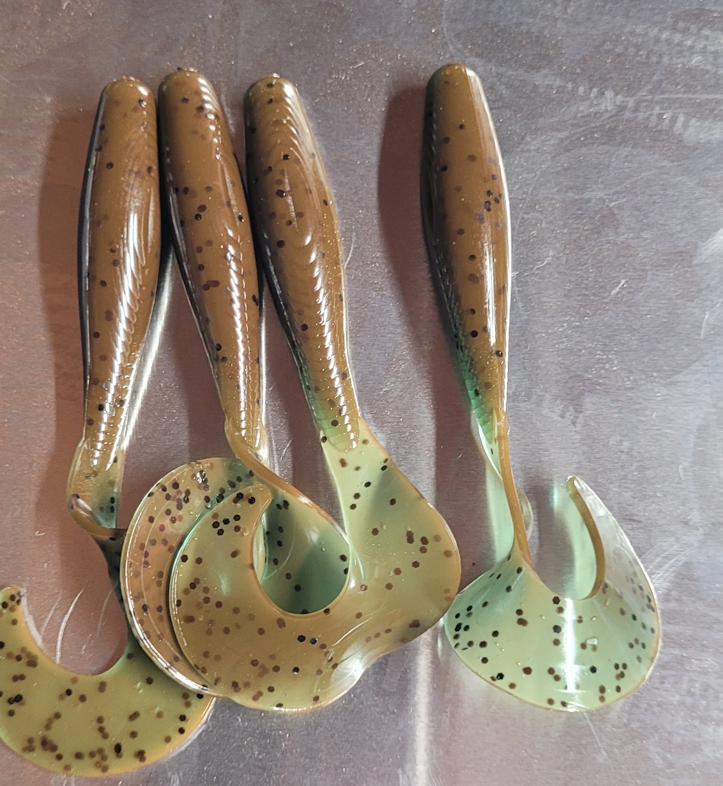 5" Gravehook Grub - 8 Pack