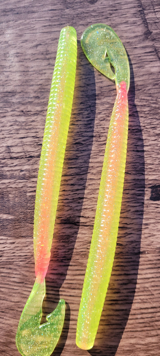 7" MAG worm core-shot - 4 Pack